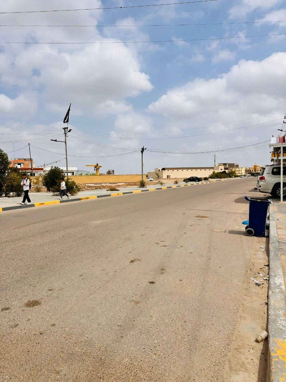 السلام عليكم 
اخوتي عندي محل ب ياسين خريبط قرب شارع القاضي عندي محل فواكه ومخضر شغله خير من الله ومرتب والواجهيه مرتبه ركن ع 3افرع 
العرض 6متر
الطول 6متر
المحل ايجاره 500
والمحل بي سلعه كامله براد او سبالت عدد 2 
وكامرات عدد4 +بلازمه
ورفوف كامله  بس بعد يحتاج جم شغله وكلشي يكمل المحل معروض 6 مليون وبي مجال للشراي  والمحل اموجه على ثلاث شوارع يصلح

مطعم
مخبز
انشاءيه

باقي التفاصيل يم هاذ الرقم

 
***********/ البصرة, العراق
