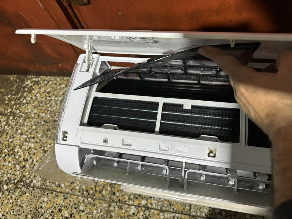 سبلت جنرال الكترك واحد طن انفيرتر تحكم
السعر ٤٥٠ الف
بغداد/ ***********
