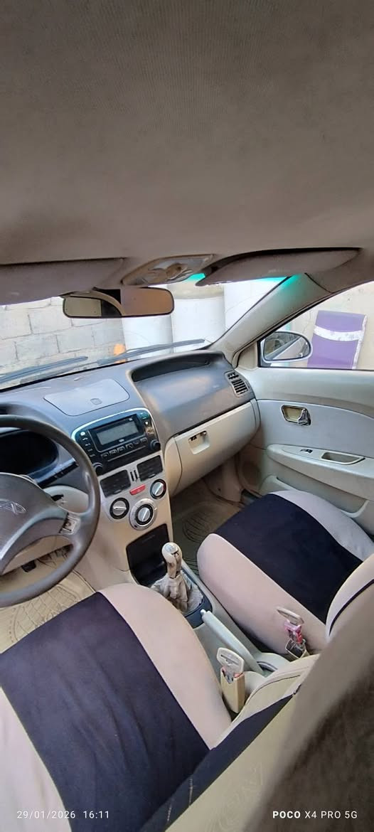 سلام عليكم سياره شيري مديل 2011 مكينه وكير خير من الله حداديه جديده دوشمه جديده السياره كامله مكمله رقم بابل تحويل ثاني يوم السعر 21 وبيه مجال العنوان بابل مدنت القاسم الاستفسار عله الرقم ‏0‪ 781 208 3350
