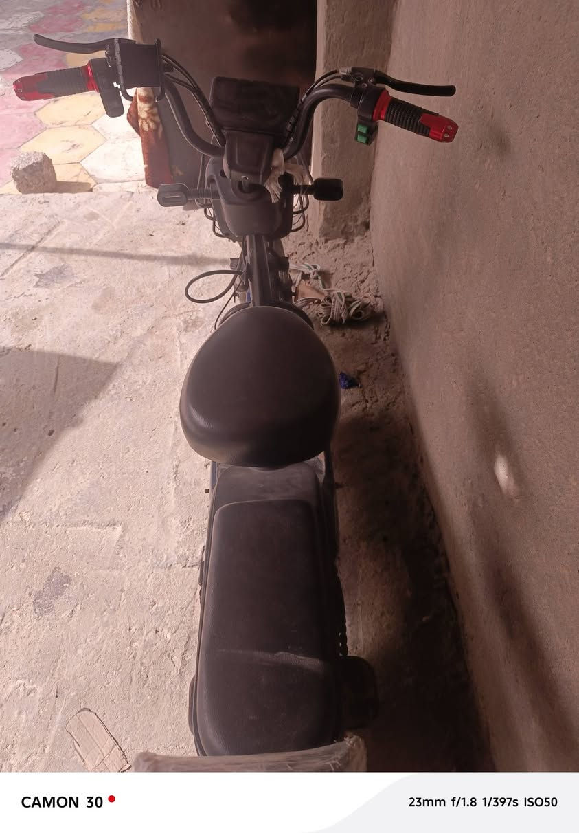 بسم الله الرحمن الرحيم دراجه شحن الى ابيع سعر 250وبيه مجال بيه عطل بسيط باترين شرط شغاله رايده يتوصل على خاص 7877764908


**إذا كنت صاحب هذا الإعلان وتريد حذفه لأي سبب، رجاءا أرسل رسالة إلى الدعم الفني**