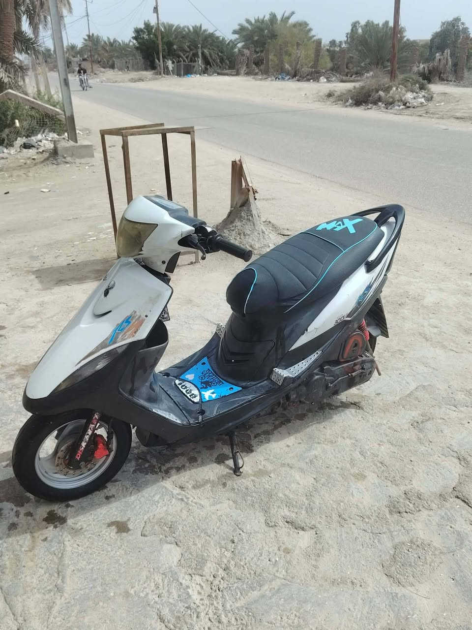 للبيع ماكس عدلة بوشة 55  المكان الناصرية مركز السعر خاص او اتصال على رقم ***********
