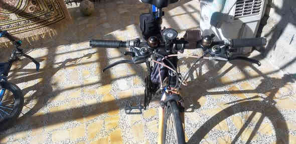 السلام عليكم باسكلc 90 ياباني للبيع باسكل نضيف كدام تلاثة كير ورى ثمانية كير باسكل  هوة وغراضة السعر 150 وبي مجال بسيط ألعنوان الشعب سبع قصور  للاستفسار واتساب ***********
