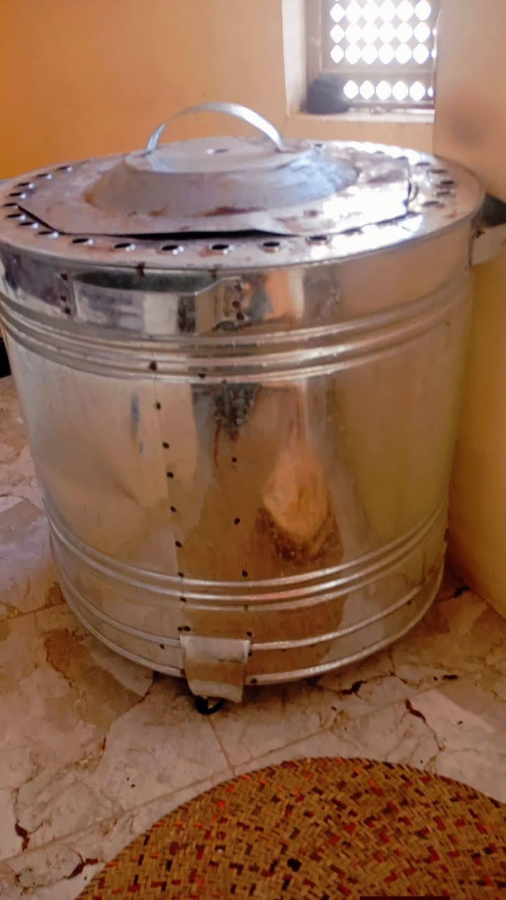 فرن السجاد جديد شغله فول وتنور غاز حطاطه ثقيل اصلي سعر تنور 70 وسعر الفرن 30 الف


**إذا كنت صاحب هذا الإعلان وتريد حذفه لأي سبب، رجاءا أرسل رسالة إلى الدعم الفني**