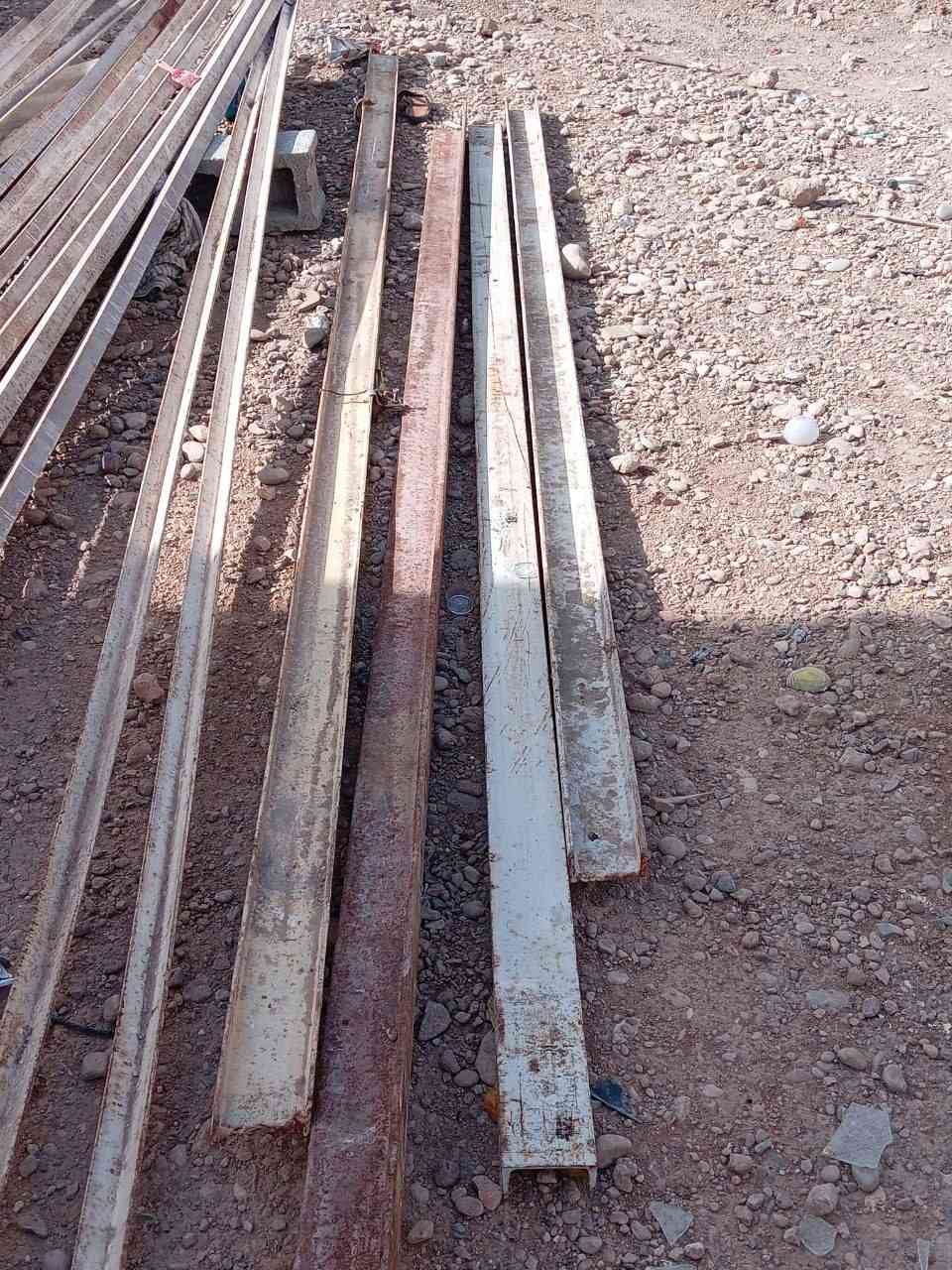 السلام عليكم اخون حديد للبيع
شيلمان عدد 6
زاويه عدد25
جنل عدد 4 
مكاني ديالى ***********
