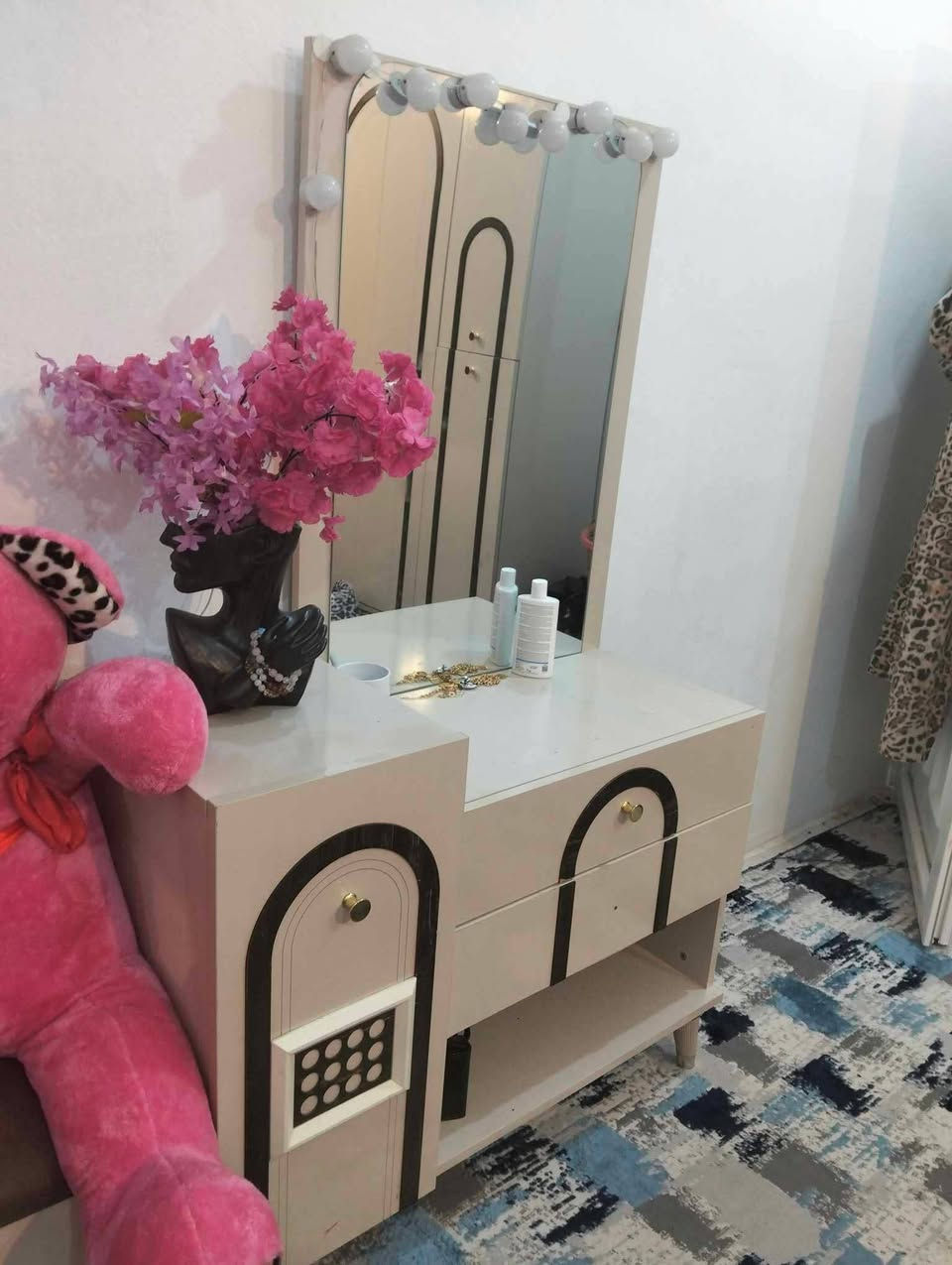 غرفه تركيه نضيفه كلش بوب مستعجلين ع بيع سعرها 425 العنوان بعقوبه بهرز


**إذا كنت صاحب هذا الإعلان وتريد حذفه لأي سبب، رجاءا أرسل رسالة إلى الدعم الفني**