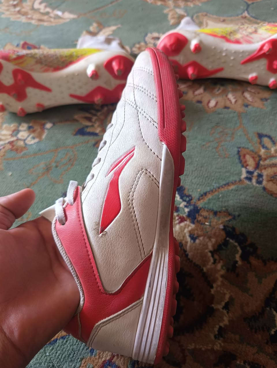 احذيه باله وربي شرط استد وتارتان حجم 41 اي قطعه تفيدك بلخدمه مكاني دوانيه شاميه 0782760426


**إذا كنت صاحب هذا الإعلان وتريد حذفه لأي سبب، رجاءا أرسل رسالة إلى الدعم الفني**