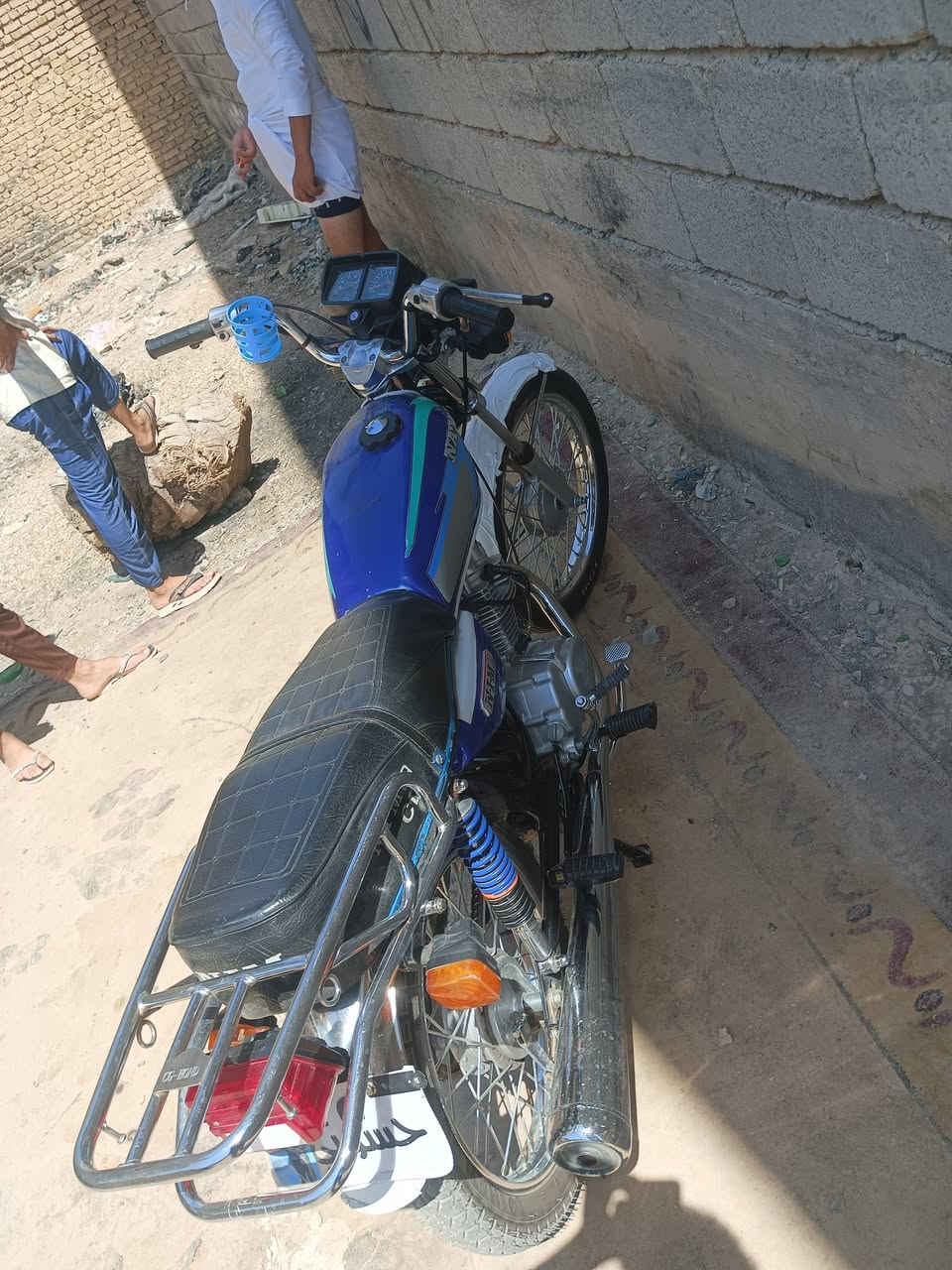دراجه نامه 26 داخله بل 27
السعر 600وبيهه مجال ***********
