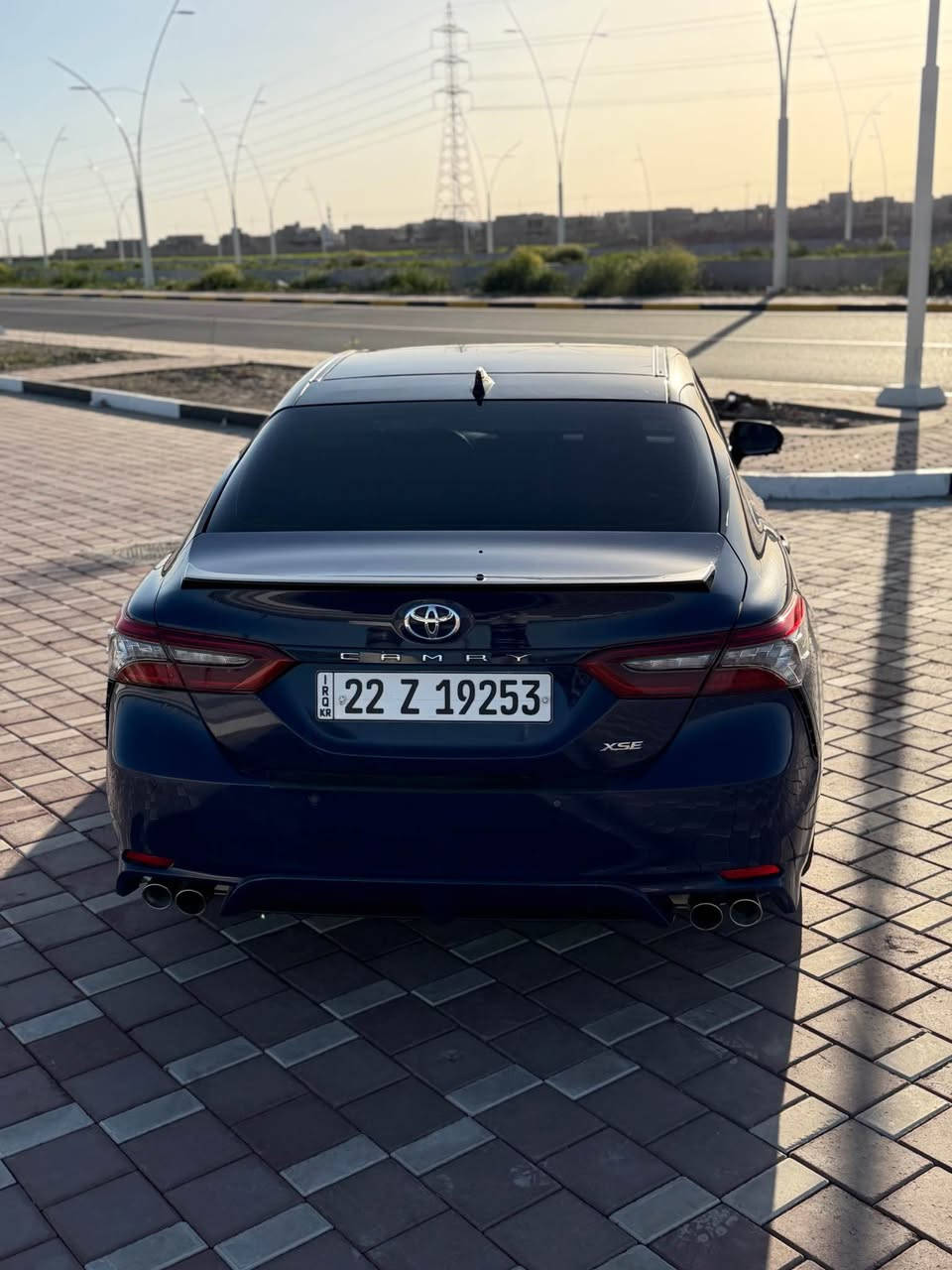 كامري 2023 XSE
6سلندر 
السياره جديده بعدها بوضع الشركه 
بيها قطعه وحده باب السايق مبدل فقط
السيارة ماشيه 28 الف كيلو شبه زيرو 
6كامرات 
6حساسات 
ردارات امامي و خلفي 
داته شو
شاشه كبيره 
بنورامه 
السعر 255 بيها مجال شوي 
*********** سامراء, صلاح الدين
