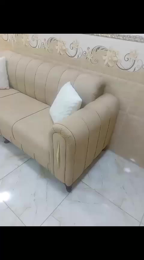 سلام عليكم تخم للبيع نضيف جدا صاله شهر من فصلته محد كاعد عليه سخط ما بيه تسكام 8  الشراي يتصل بلرقم ويدلل وتساب موجود *********** مكان بغداد البياع
