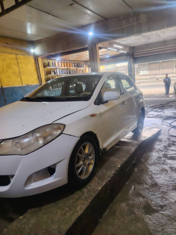 سلام عليكم شيري فلاوين 2011 مداور ثاني يوم مابيه ضربه قويه حداديه وكير والمحرك بي صوت براص ضعيف السياره شغاله كلشي مابيه فقط صوت براص للاستفسار *********** مكاني نجف النجف, العراق
