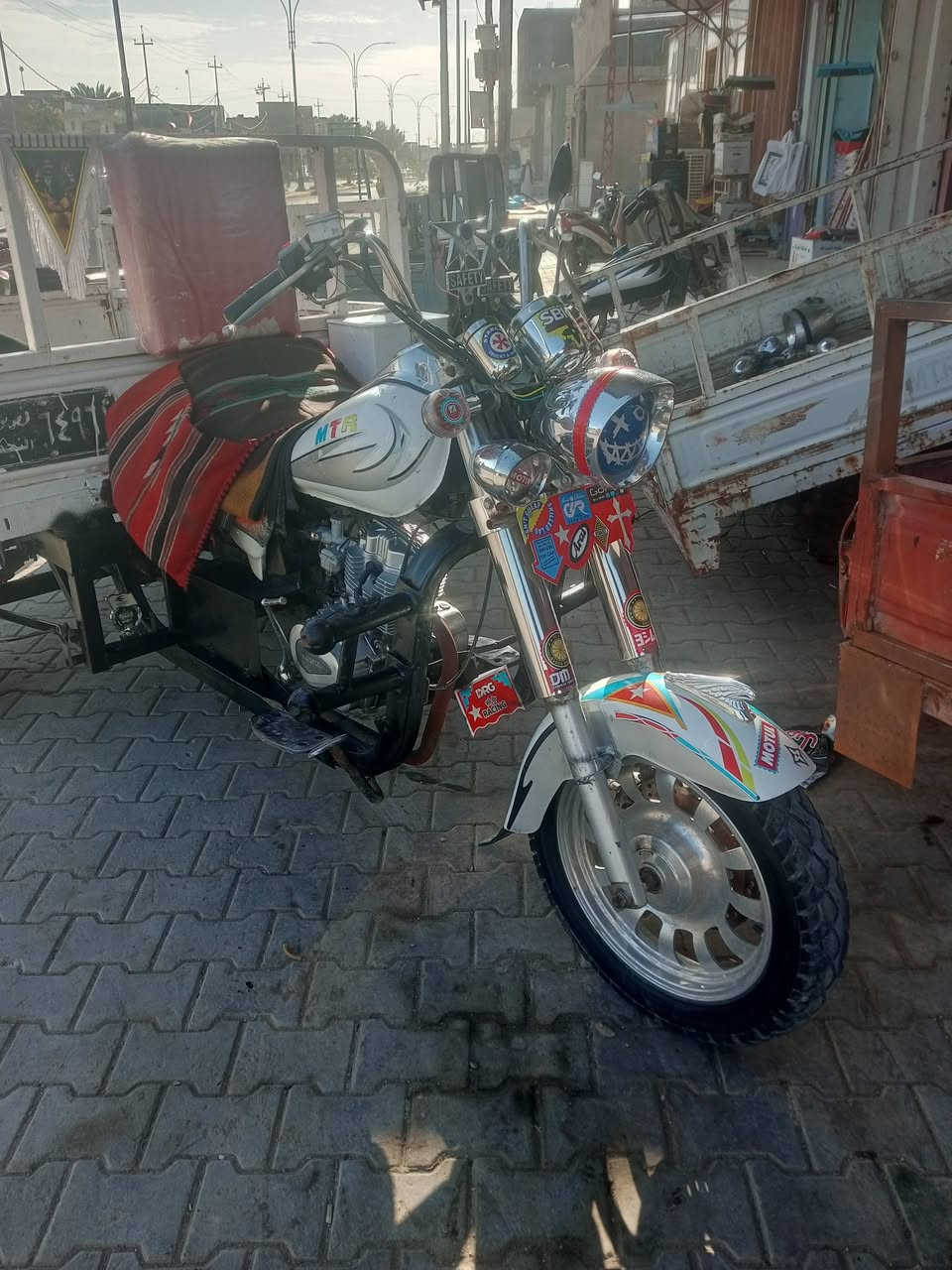 السلام عليكم ستوتة للبيع رقم اسود وسنوية موديل 2010 الشاصي مكفول. الستفسار ***********
