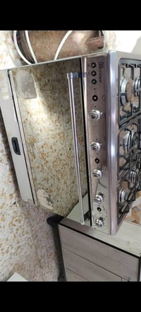ثلاجه ٢٤ قدم • طباخ شغال • نجف