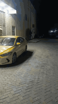 للبيع/نصف  قطعه مربعه ركن مساحه٧٢ بناء حديث مسلح طابق واحد في قطاع ٢٦ السعر ١٢٥ مليون للاستفسار الاتصال ب***********
