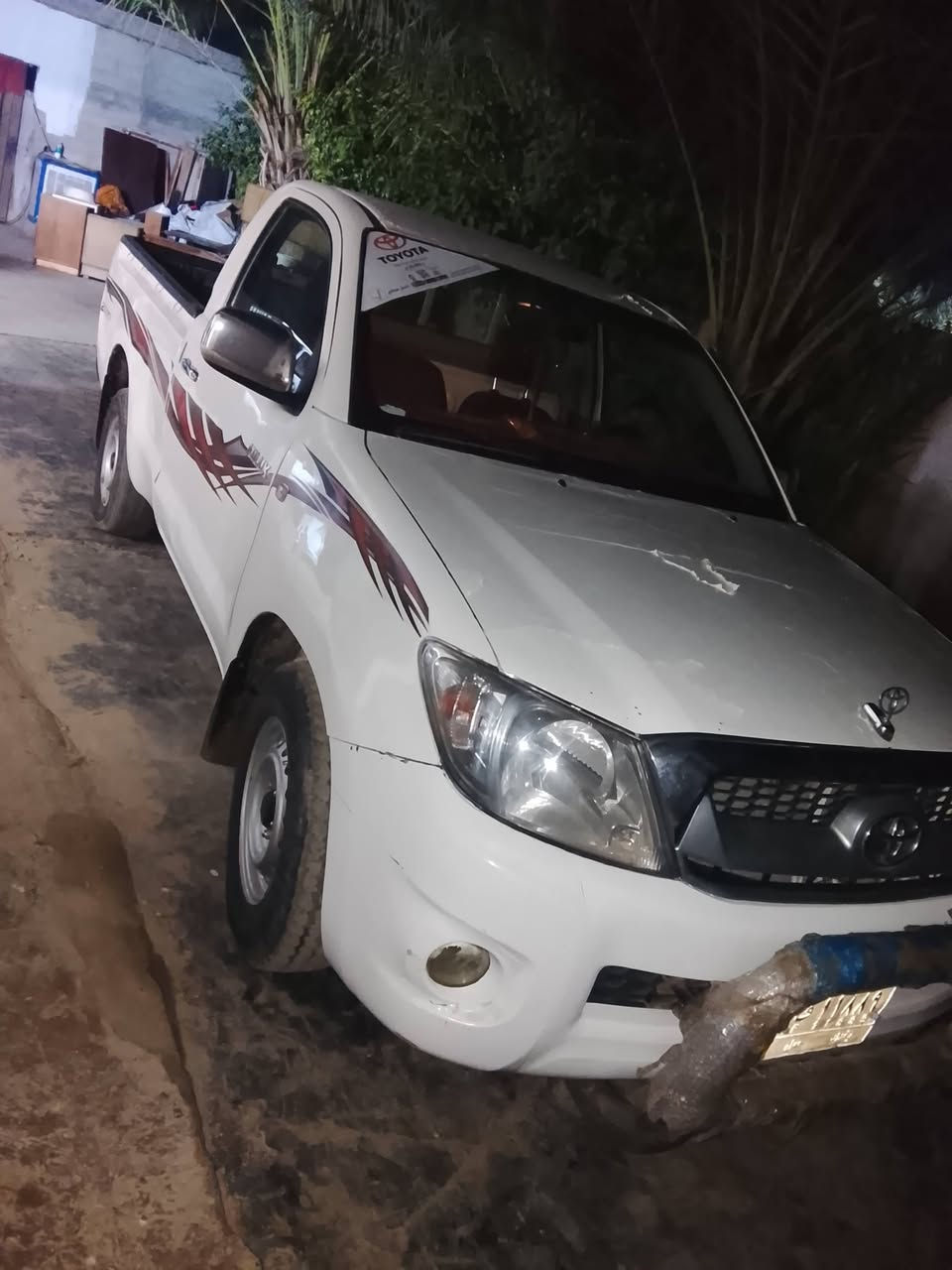 السلام عليكم سياره تويوتا للبيع السعر ب 95 وبيها مجال اتصال على هذا الرقم ***********و موديل 2006
