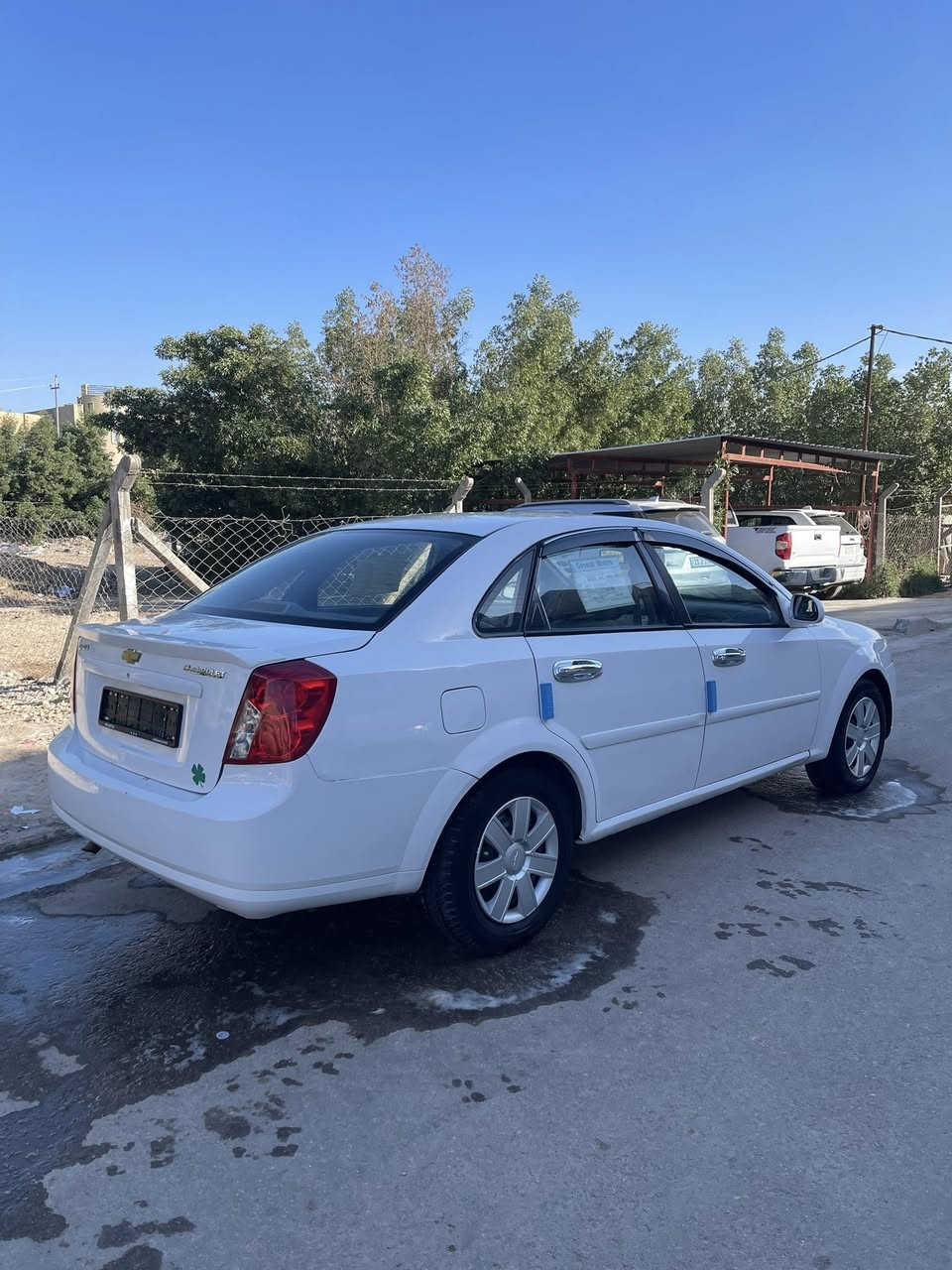 لبيع 2014 مال مزاد بدون رقم مصبوغه عام السعر60وبيها مجال***********
