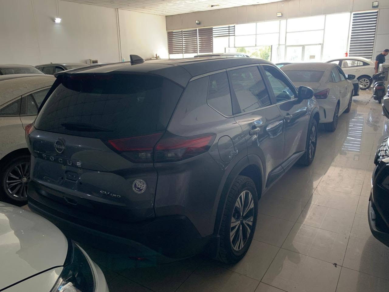 نيسان روج 2023 sv
موديل 2023
لون نفطي
ماشية 43
مواصفات 
رادار امامي 
رادار جانبي 
شاشة كبيرة 
كامرة دوارة 
اوتو  ستوب
تحسس خط مسار 
كير طيارة 
سبورت عادي وتماتيك شفتات في ستيرن
محرك 3 بستن اقتصادي
تشغيل عن بعد
لايتات لد نهاري زنون
ويل 19 بلادي
تبريد قطعتين 
صور الضرر مرفق
ايرباك سليم ابشرط
الرقم كاتي اربيل 
السعر  134$
للاستفسار مراجعة الصفحة 
او الاتصال بالرقم 
*********** واتساب
