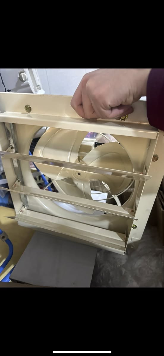 مفرغه صناعيه اصليه ثقيله جداً
قيم واخذ 
ماخذها ب ٦٠ اني


**إذا كنت صاحب هذا الإعلان وتريد حذفه لأي سبب، رجاءا أرسل رسالة إلى الدعم الفني**