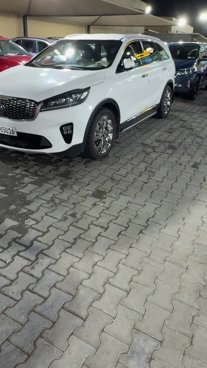 سلام عليكم من رخصه الادمن
سورنتو موديل ٢٠١٩
رقم بابل دولي 
ماشيه ١٣٥
مكينه كير تخم تاير كفاله 
سياره نص مواصفات معروفه 
بيها جاملغ امامي مبدل اصلي ومصبوغ
ومكانين بارد بسيطات 
اكو فديو ناشره موضح كلشي بي 
مكان سياره كربلاء
سعرها ٢٢٥
استفسار ***********
