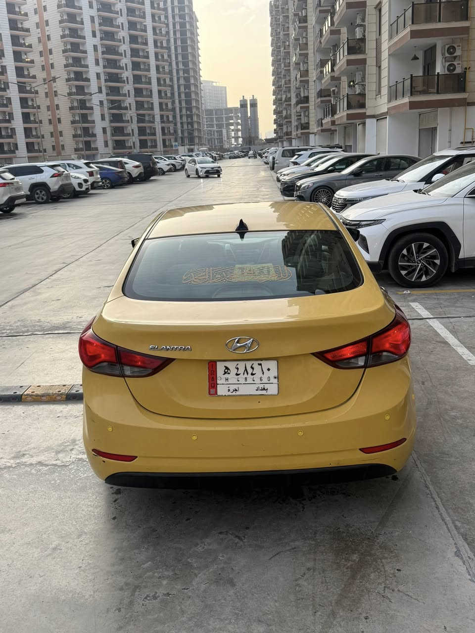 سيارة الانترا موديل 2015 
حادث جاملغ  أماميي جهة السكن 
سيارة جاهزة من كل النواحي تخم تاير جديد مازدات  بروجيكتر جامة  أمامية Battery جديد أصلي صدر جديد ترايها زيرو سيارة ناعمة حلوة أمانة الله بيها تبخير نقص كل أسبوع لتر سيارة تراها جميل وحلوة  كاملة مكملة من ناحية كهربائيات كير. 

 (المكينة بيتها بخير المكينة مفتوحة تحياتي)

مكاني شارع حيفا. الرحمانية. 

بياع  شراي لتعبني ولا تعبك.  

*********** . اتصال 

و   واتساب.
