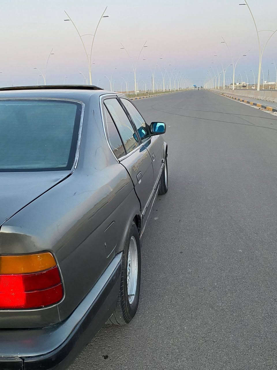سلام وعليكم (BMW) 525مديل91 رقم صلاح الدين تحويل ثاني يوم السياره كير اوتو محرك مفتوح +بي تنقيص السياره منضومه مال تبريد كامله بس ماعرف اشبي تنته شغاله تخم ويل خليه وتاير العنوان سامراء (السعر ٤٣وبيها مجال) (***********)
