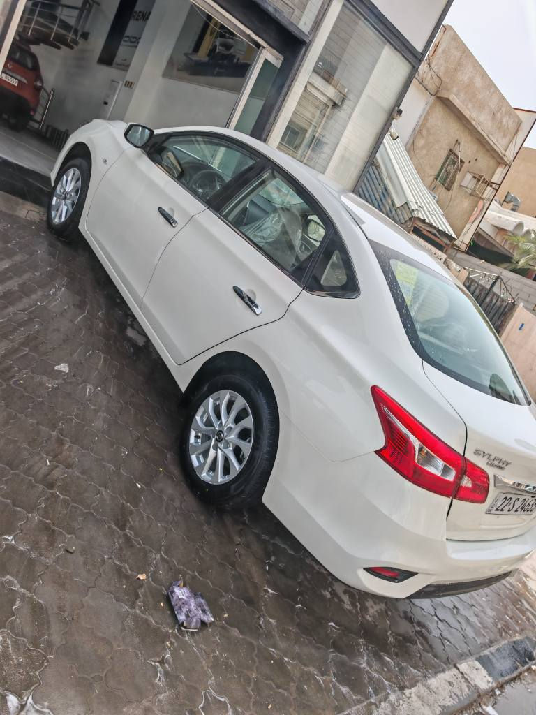 نيسان سنترا موديل ٢٠٢٥ ماشيه ٢،٥٠٠ بعدة بحالة الزيرو مكفوله من كلشي السيارة رقم اربيل بأسم لؤلؤة الاعتماد يعني شركتهه بالبصره مدوشمه الارضيه السعر ١٣٢ $ للاستفسار *********** البصرة, العراق
