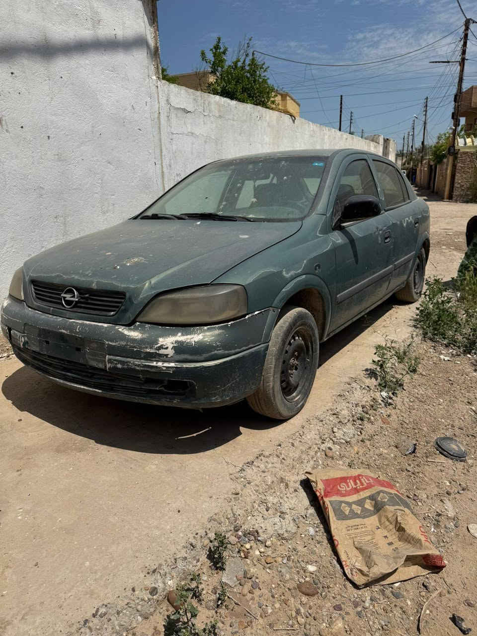 السلام عليكم سيارات اوبل استرا  موديل 2002 للبيع كير عادي رقم بغداد نكليزي تحويل ثاني يوم للإستفسار  الرقم ***********
