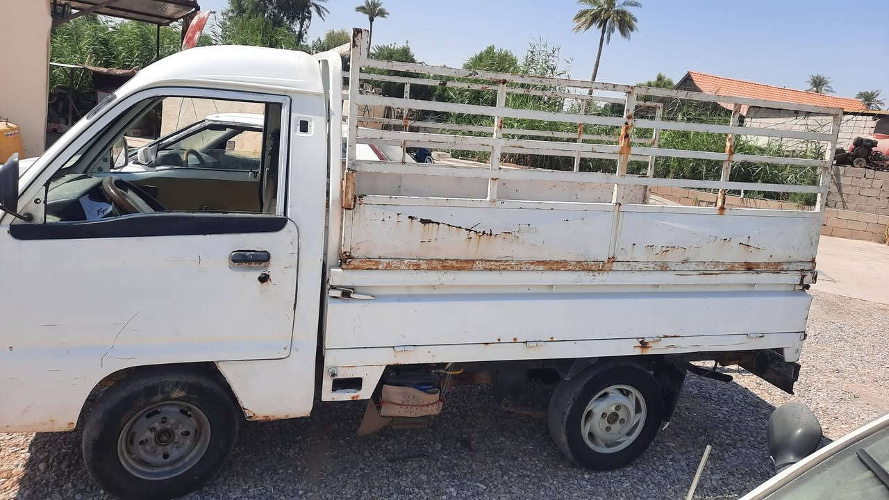 للبيع سياره مكان دلي عباس مكلف بنشر رقم ***********
