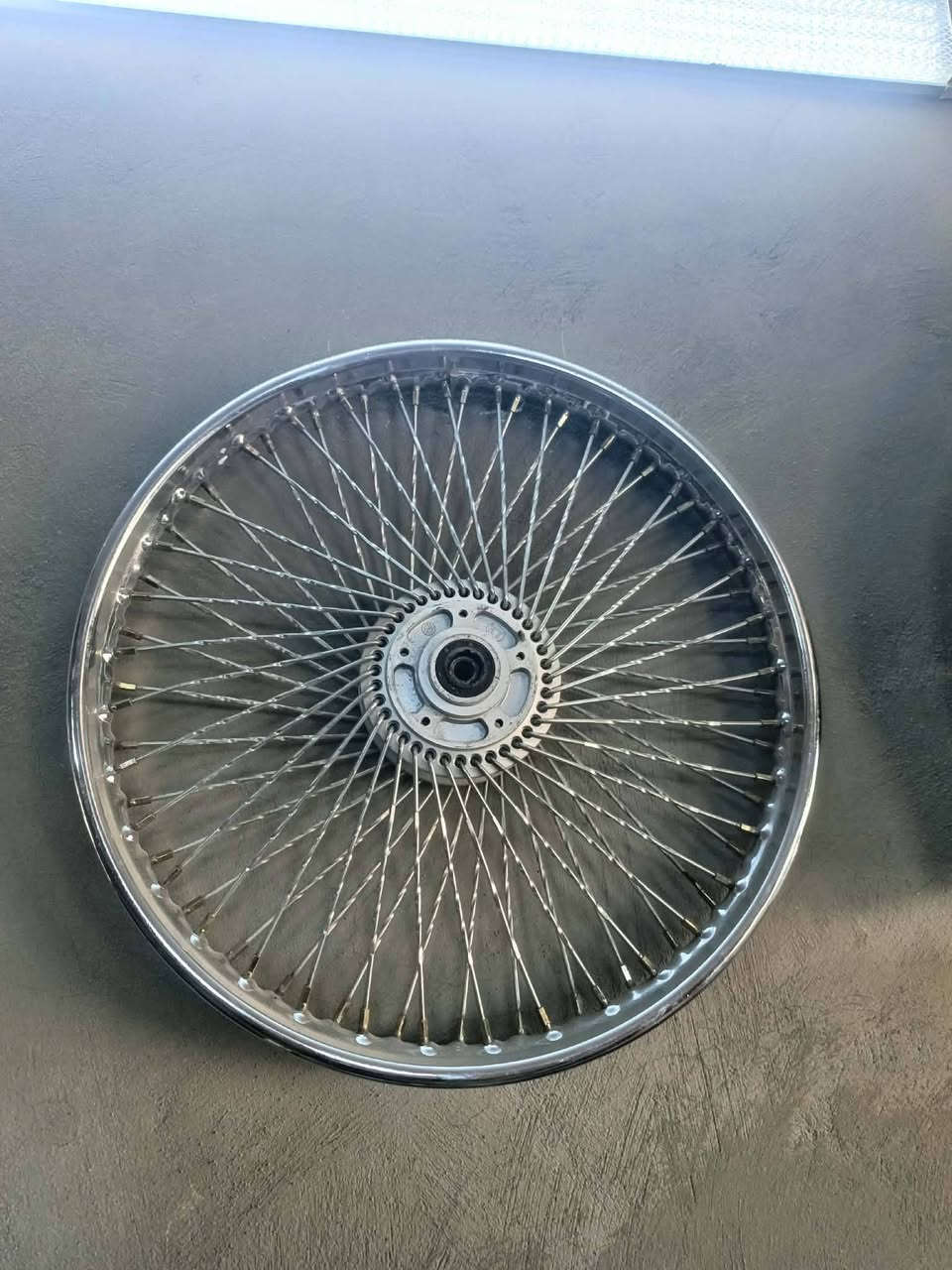 سلام عليكم وييل  امامي اربعه كير اخو الجديد ما مستعمل اقل الشهر لا عواج ولا رجفه السعر. 55 او بي مجال بسيط المكان نجف المو شراي لا يتعبني فدوه


**إذا كنت صاحب هذا الإعلان وتريد حذفه لأي سبب، رجاءا أرسل رسالة إلى الدعم الفني**