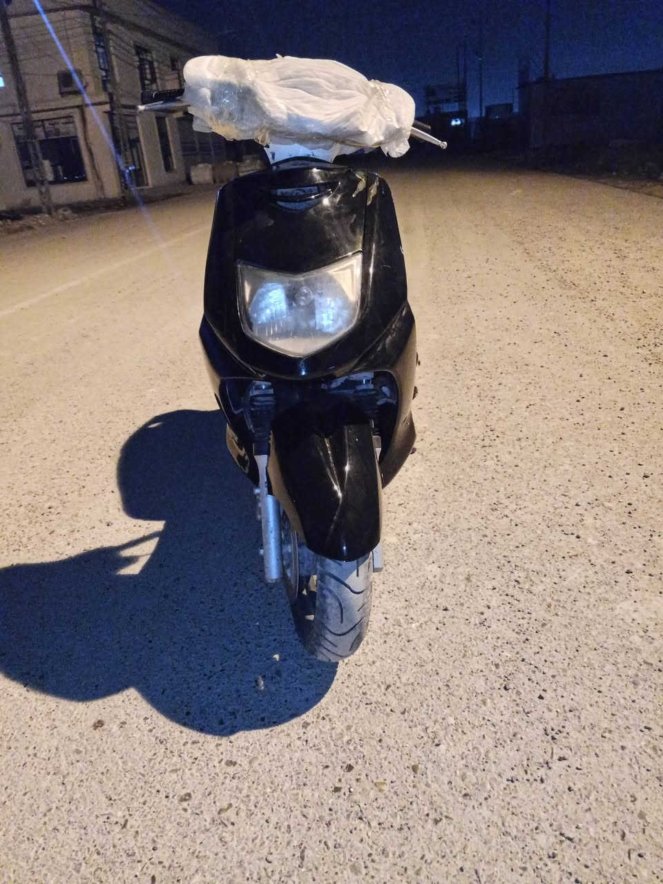 للبيع دراجه سكنس نثيه مزوده ٥٩ مكان الدوره السعر خاص الرقم ***********
