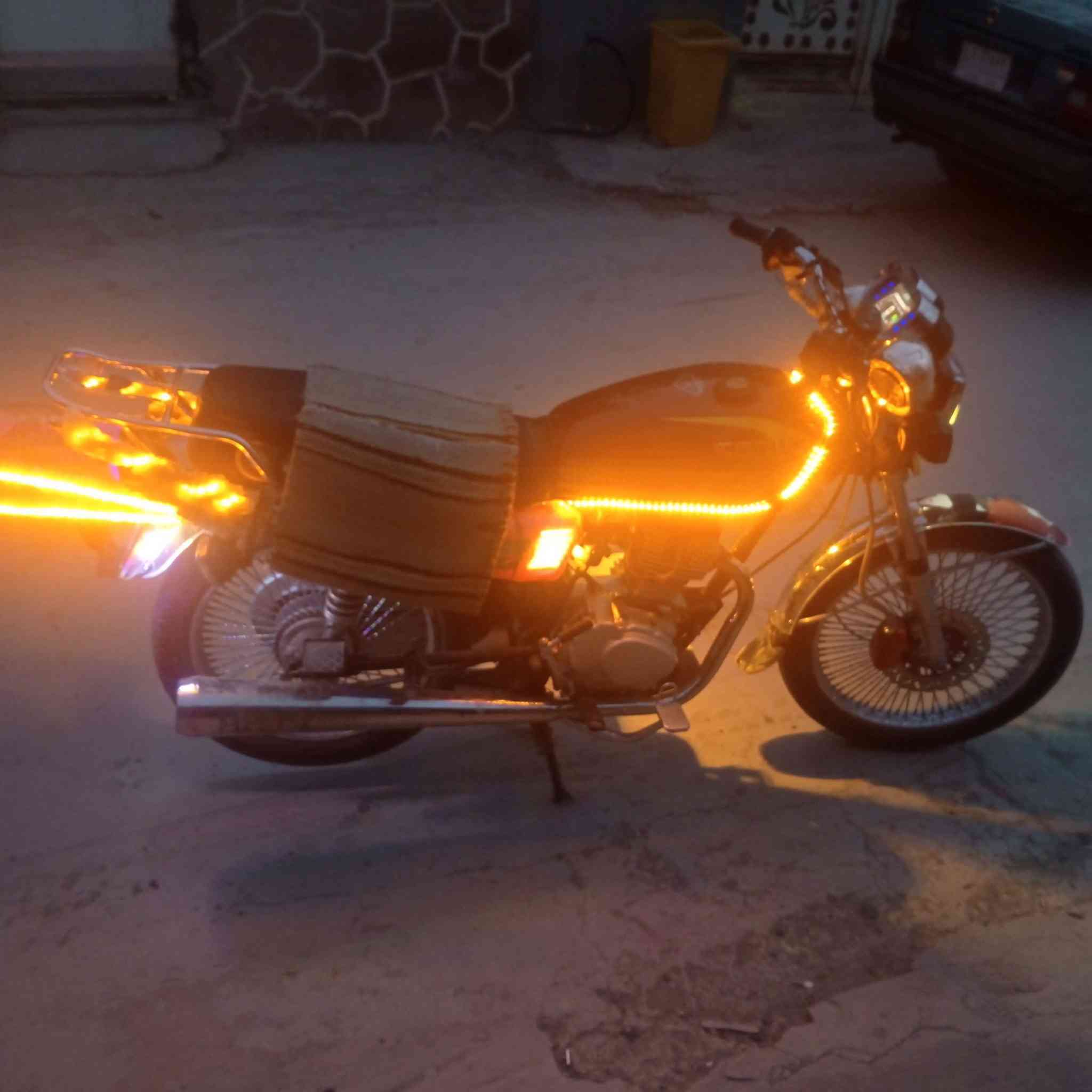 سلام عليكم دراجه تايكر 24 للبيع برغي مامفتوح دراجه حلوة 625بيها مجال شي بسيط عنوان ديالى بعقوبة بهرز ***********
