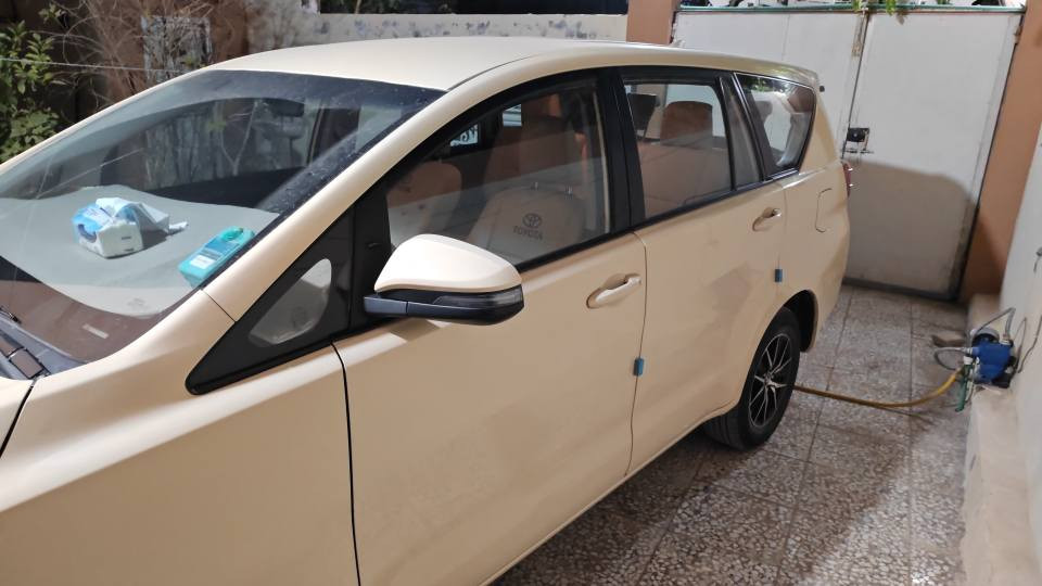 سلام عليكم ورحمة الله تيوتا اينوفا موديل 23رقمه بغداد بسمي تحويل مباشر سنويه ورقم وهزه جدد ماشيه 73الف تكسي دبي لونهه خاكي سياره جديده وجاهزه تخم تاير  ودوشمه جدد بيه جاملغ امامي جهه السايق تبديل مكان السياره النجف الاشرف تبريد ثلاثه قطع محرك وكير وتبريد حداديه هايلوكس غني عن التعريف السعر 215 مكان السياره النجف الاشرف للتواصل *********** النجف, العراق
