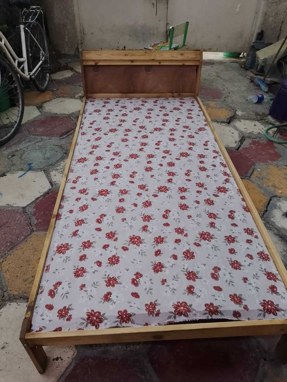 جربايه نفر البيع نضيفه ريدها ب٢٠ شراي رسلني وتساب ***********مكاني البياع المعالف
