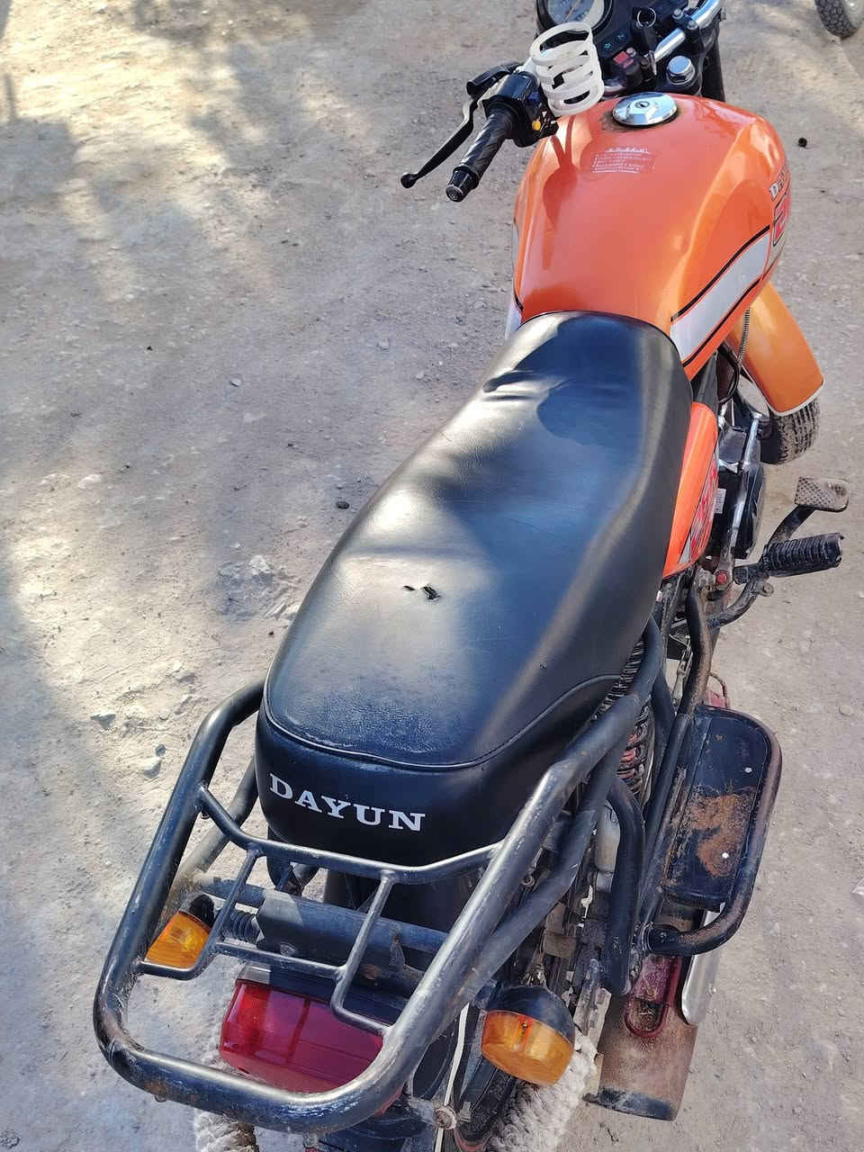 سلام عليكم دايوان موديل 20 بلاديه اوراق اصولي مكينه 200 دراجه بلاديه ومكفوله نقص بس زوج اشاير امامي وصفاحيه كهربائيات كلها شغاله عنوان بابل ابي غرق ***********
