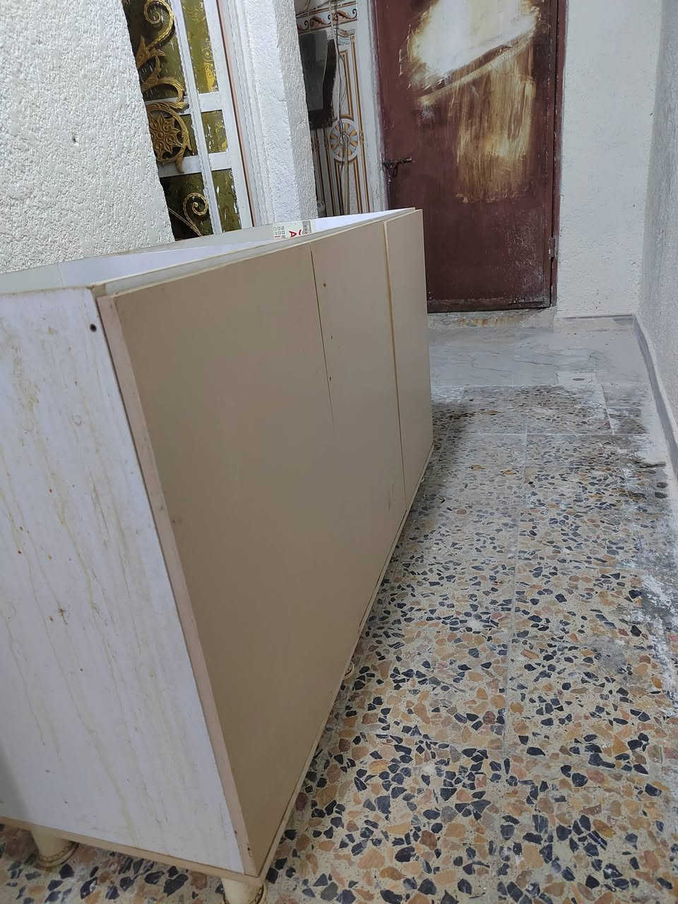 كاونتر ٣ متر ويا سنك متر ونص  ويا ملحق 500 وبي مجال


**إذا كنت صاحب هذا الإعلان وتريد حذفه لأي سبب، رجاءا أرسل رسالة إلى الدعم الفني**