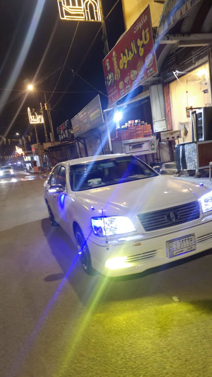 السلام عليكم 
ملكه 2002
رقم انبار مشروع وطني مداور 
قماره 
غرفه جلد 
تبريد قطعتين+ثلاجه 
اربع دكم اصل 
ستيرن كهرباء 
كشنات كهرباء 
سياره ما عايزه شي 
مكانه ديوانيه 
السعر ١١٠ وبيه مجال 
الستفسار اتصال ***********
