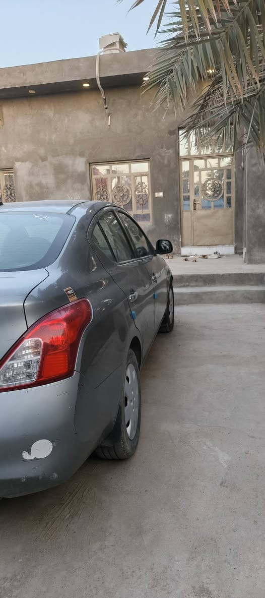 نيسان فيرسا 2012 وارد امريكي بنيد وجاملغ صبغ شوفت عينكم سياره نظيفه مكينه وكير خير من الله رقم بصره انكليزي باسمي تحويل ثاني يوم السعر 70 وبيها مجال قليل مكاني البصره ابو الخصيب
*********** البصرة, العراق
