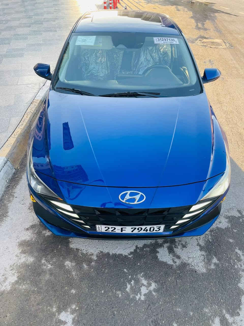 النترا 2021 كندي رقم اربيل انكليزي وهزة جديدة
فول اعلى فئة 
ماشية 58 فقط
فتحة كشنات تدفئة تبريد
كار بلي 
رادارات تحكم سرعة أنظمة قيادة 
سيارة جنها العيد
بدون ايرباك
حادثها بسيط فقط حافة البنيد 
اكو بارد بسيط بالجاملغ الخلفي جهة السايق
باختصار سيارة من تصعدها تحس نفسك وصلت
وسعرها بفلس ونص مال مستعجل 
148 وبيها مجال بسيط
تشتريها منا تشوف كل الخير منا
الشراي يتصل 
*********** 
مكاني بغداد
وراح اخلي فديو الها بالتعليقات
