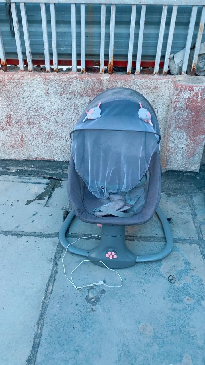 السلام عليكم غراض للبيع مستعملات شي قليل بسعر مناسب مكاني الغزاليه 
***********
