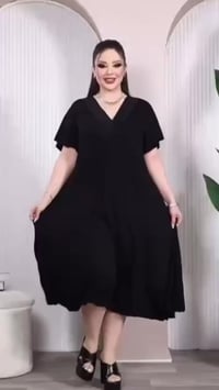 أناقة سوداء ما تتفوت 🤍 الدشداشة القصيرة التركية باللون الأسود… اختيارك...