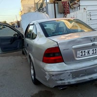 اوبل فكترا موديل 2001كير ومكينه بل جيس تبريد كله كامل وشغال بس بي ليك ...