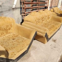 وبركاته تخم للبيع كل ضرر مابي مكلف بالنشر للاستفسار اتصل على هذا الرقم...