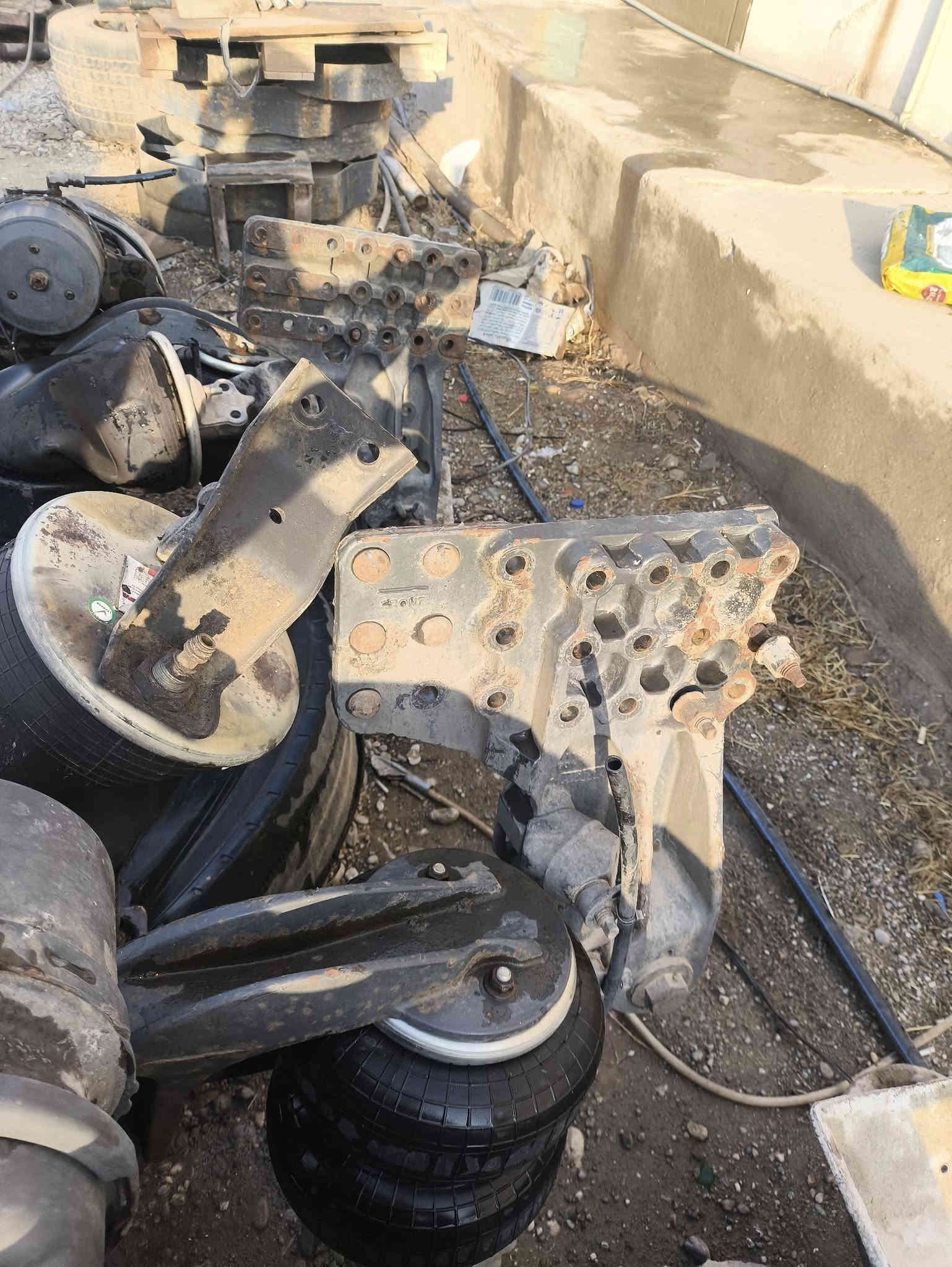 للبيع سنكل مال فالفو موديل 17 يرهم ع كل الفالفو مال كصه جديد ماناقصه برغي سعر 11$
سلام عليكم سنكل فالفو للبيع جديد كامل 4جوبلسات شركه جدد كنديسر دسكات دبلات كااملل المكان كركوك 
***********
