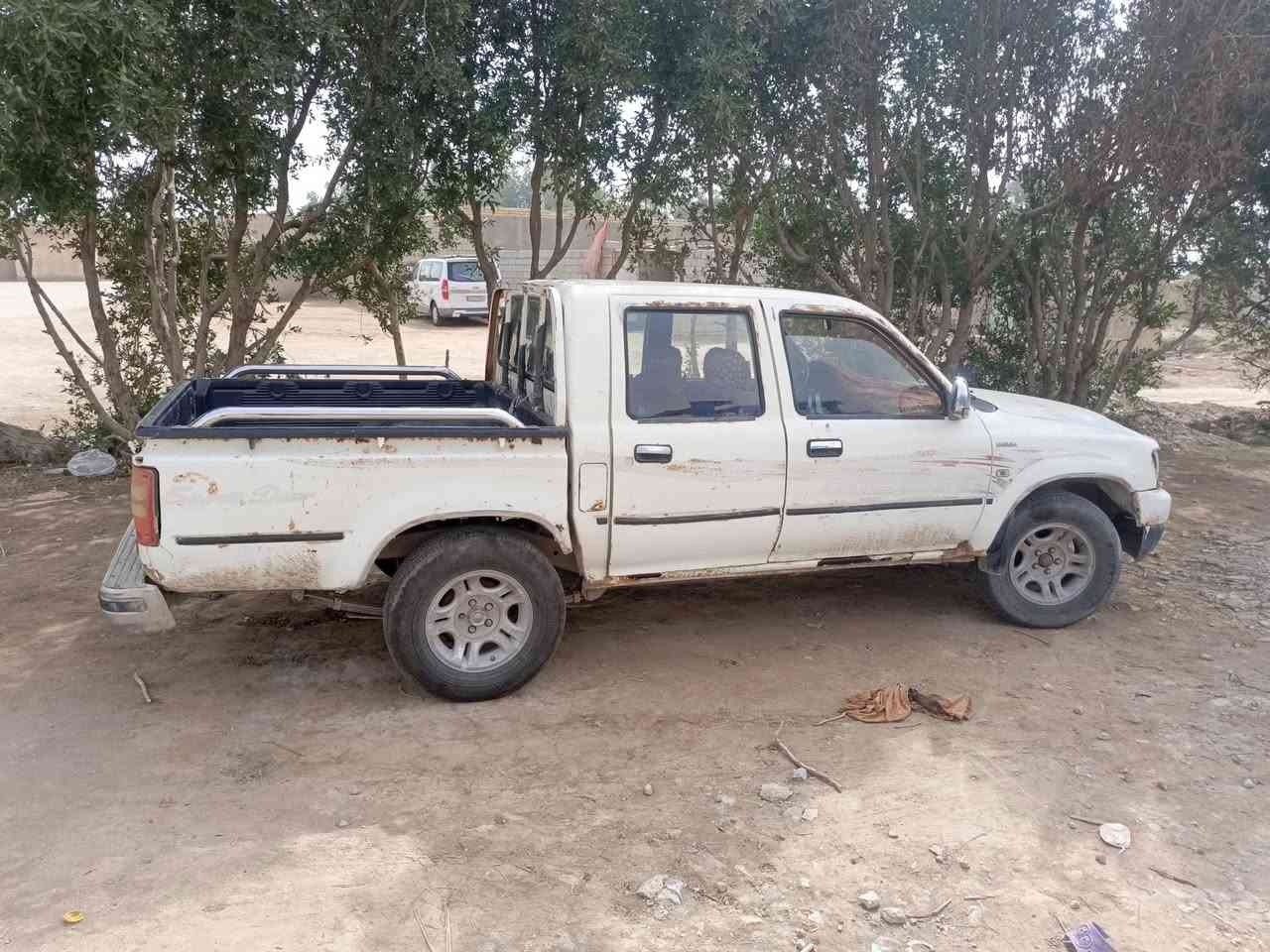 سلام عليكم دير للبيع موجود بيها اوراق مقفوله مكينه وقير تخم تاير ***********
