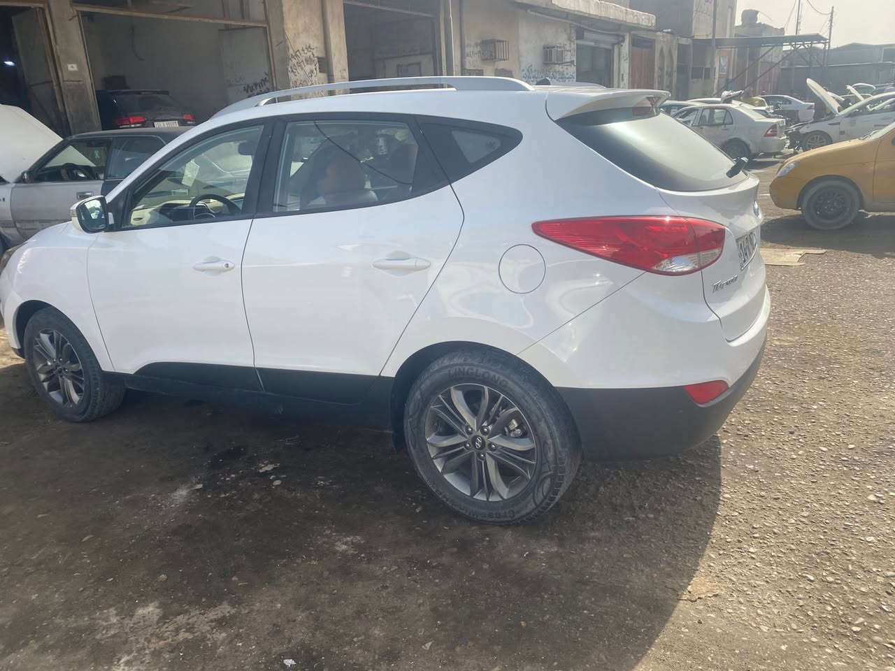 للبيع موديل 2015 خليجي محرك 2000دوش  رقم بصرة بإسمي السعر 140 العنوان البصرة جاهزة من كل شي 
المؤشر عليه صبغ ***********
