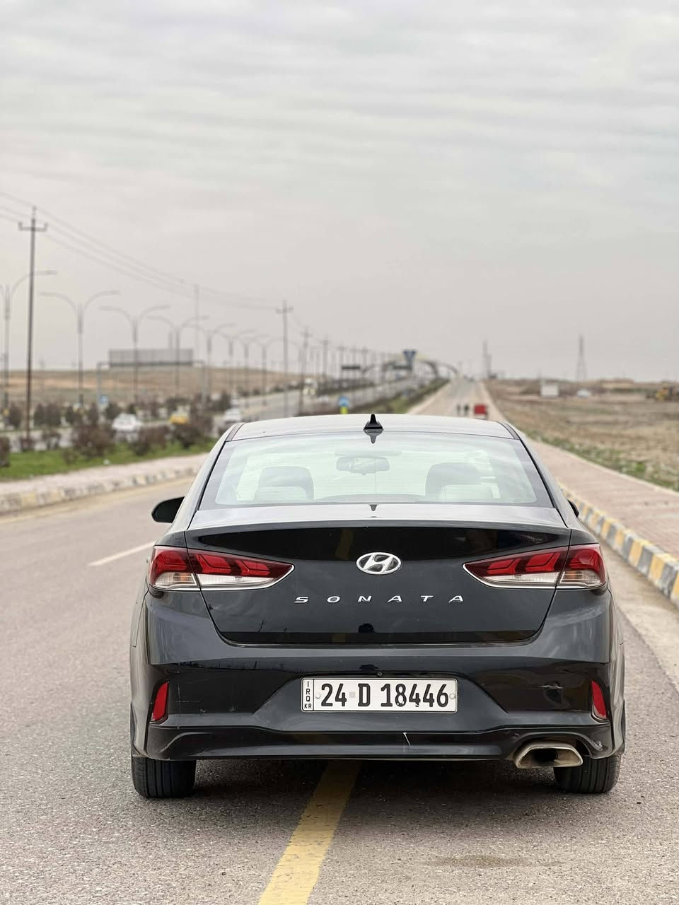 سوناتا امريكي موديل ٢٠١٨فول بصمة كشنات هيتر  ماعدا فتحة بدون ايرباك رقم دهوك بسمي  سنوية ورقم جديد بيها جاملخ خلفي صبغ بدون دواخل وبارد اشوي بجاملخ امامي محرك وكير شرط للاستفسار على الرقم ***********
