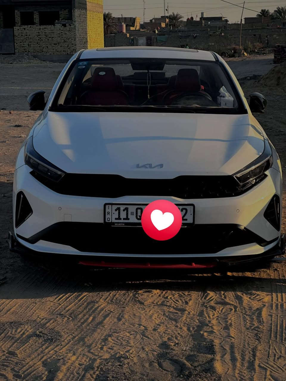 سلام عليكم 
K3 للبيع
موديل 24
كفالة عامة 
السيارة معروفة مواصفاتهة 
ماشية 30 الف 
رقم بغداد تحويل ثاني يوم 
مكاني واسط كوت 
***********
السعر 145 وبيهة مجال
