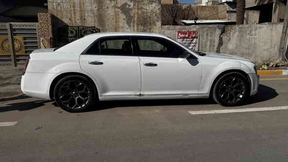 السلام عليكم 
اوباما موديل 2012 للبيع 
السياره جاهزه على اخر حبايه 
رقم اربيل تحويل ثاني يوم
السياره بدون ضرر بدون صبغ ولا حته فتح 
كلين عدا الدعاميات 
السياره 5 مواصفات 
كير ماوس 
شاشه كبيره 
داخل صاج
كشنات كهربائي جلد
كشنات هيتر
كير كفاله 
محرك كفاله 
منضومه التبريد جديده 
صدر امامي جديد 
صدر خلفي عربانه 21 جديد 
تخم ويل اصلي مال 2023 
تخم تاير قبل يومين شديته 
مكان السياره بغداد الحريه 
بيها طخه بسيطه بالباب الصدر  من جوه واضحه بالصور
السعر 180 وبيها مجال وتجي تشوفها وبالخير عليك 

***********
