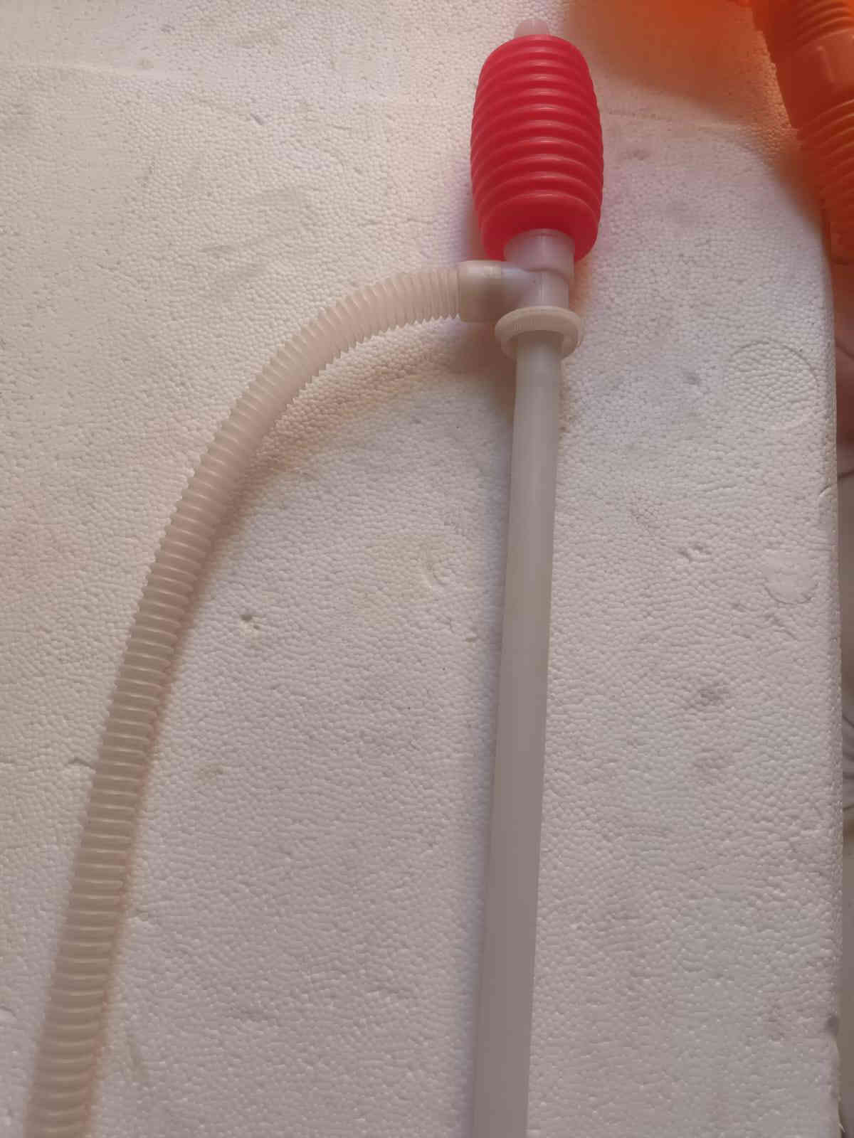 السلام عليكم هاي الغراض موجوده بالبيت في سوق الشيوخ حي العسكري شارع المحوله  ***********
