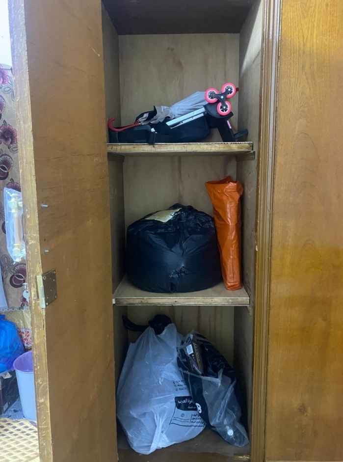 كنتور صاج 4 بيبان السعر 300 وبي مجال بسيط العنوان حي الانصار *********** النجف, العراق
