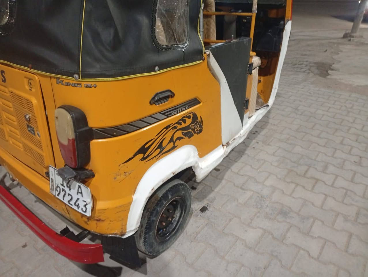 تكتك موديل 20 رقم وسنويه سعر 4300 بيه ولفات تعبانه *********** تنومه
